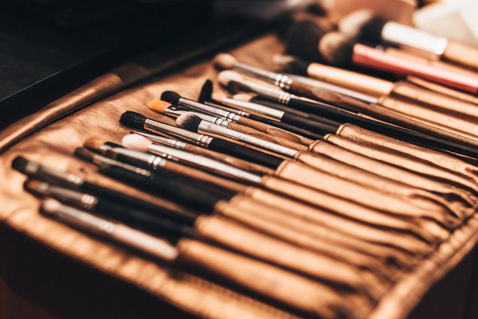 EYESHADOW BRUSHES